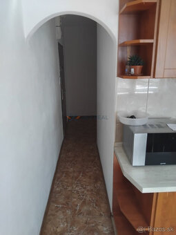 Na predaj 3-izb. byt - 67 m² na sídlisku Okulka vo Vranove n - 15
