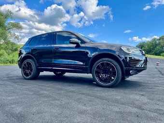 Volkswagen Touareg 3.0 TDI 4motion - 15