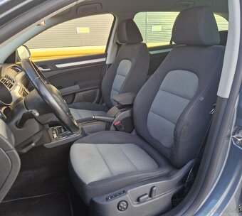 Skoda Superb 2.0 TDI combi - 15