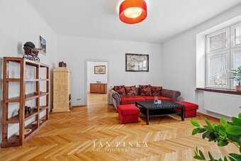 Kombinácia moderného komfortu a staromestského pôvabu - 15