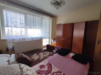 Predaj priestranný RD s krásnym rozsiahlym pozemkom - 15