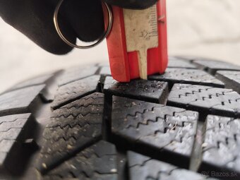 BMW 16" 205/55R16 - 15