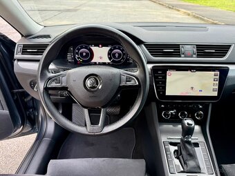 ŠKODA SUPERB COMBI 2.0TDI DSG FACELIFT MATRIX BOHATÁ VÝBAVA - 15