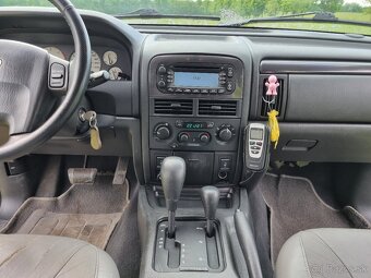 Grand Cherokee Overland Black Pearl Series 2.7CRD - 15