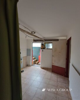 Na predaj poschodový rodinný dom - Komárno - 15