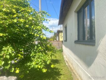 Rodinny dom s garážou a pozemok 1007 m2 Ilava - Sihoť - 15