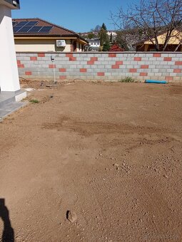 Zahrada a exteriér od A po Z. TN NR BA - 15
