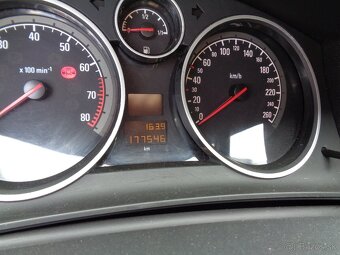 Opel Astra 1.6 16V Enjoy - 15