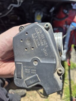 Fabia 2 rozpredám HOLOMOTOR PREDANÝ - 15