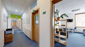 Flexibilné obchodné priestory v centre Trnavy – až 14 miestn - 15