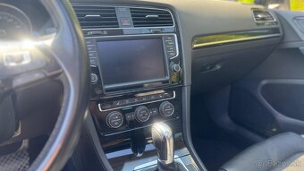 Volkswagen Golf Variant 2.0 TDI DSG Highline - 15