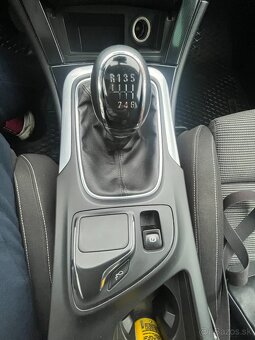 Opel INSIGNIA SPORTS TOURER SW 2.0 CDTi 120 kW - 15