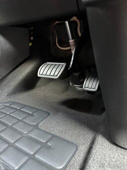 Peugeot Traveller  long VIP 8miest r.v2022 - 15