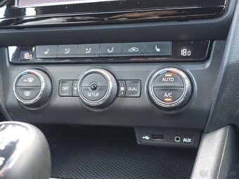 ŠKODA Octavia 3 RS 2.0 TSI - 15