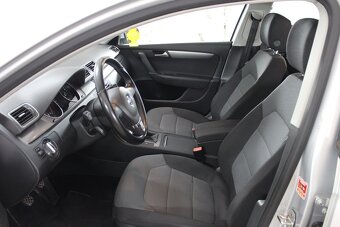 Volkswagen Passat 2.0 TDI Comfortline - 15