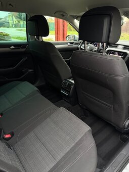 VW Passat Business 2.0TDi Dsg 110kw VIRTUAL/ŤAŽNÉ - 15