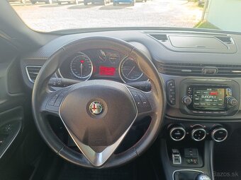 Alfa Romeo Giulietta 1,6 MJT 77 kW, r.v. 2/2015 6° manuál - 15