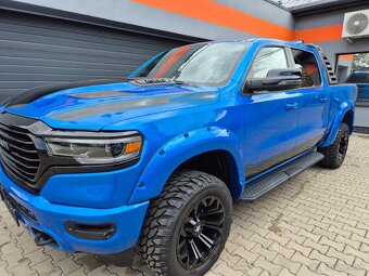 DODGE RAM 1500 5,7 HEMI BUILT TO SERVE 2023 - 15