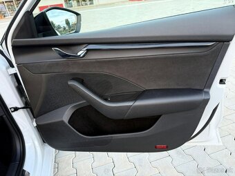 Škoda Octavia Combi RS 2.0 TDI DSG 147kW, 2022 - 15