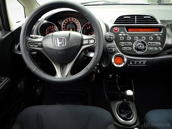 HONDA JAZZ 1.4 i-VTEC benzin 2012 - 4 valec , STK, ŠPZ - - 15