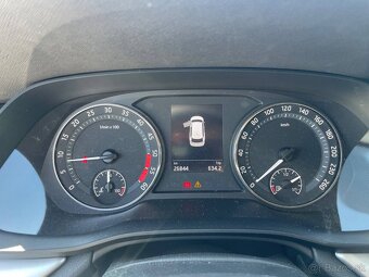 Škoda Octavia Combi 2.0 TDI SCR Ambition - 15