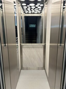 Real - H,s.r.o. ponúka na predaj 2 izbový byt Hraničná ulica - 15