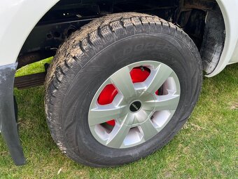 Predám Nissan Navara - 15