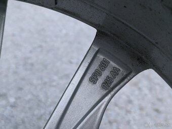 Elektróny Seat Leon FR 5x112, pneumatiky 225/40 R18 - 15