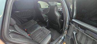 Skoda Superb Combi Sportline 2.0TDI 4x4 - 15