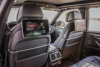 BMW X5 x Drive40d A/T - 15