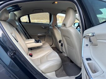 Volvo S60 SUMMUM D5 158Kw AT6 - 15