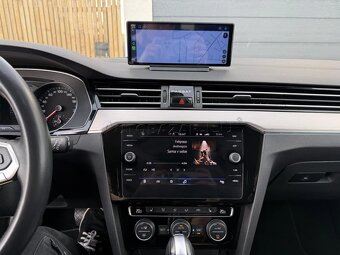 Volkswagen Passat Variant 2.0 TDI Elegance 4Motion DSG - 15