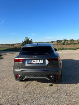 JAGUAR E-PACE 2,0 D 8/2018 automat 4x4 - 15