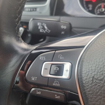 Volkswagen Golf VII Variant 1.6TDI 85KW SOUND 2017 - 15