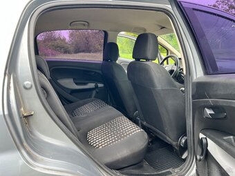 Fiat Punto 1,4 - 15