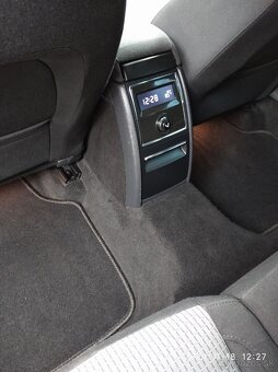Škoda Superb Combi 1.6 TDI CR  Elegance GreenLine - 15