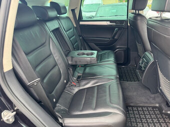 Volkswagen Touareg II 3.0 V6 TDI BMT 4MOTION - 15