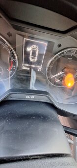 Škoda Octavia 2,0 TDi - 15