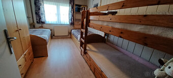 Na predaj 7. izbový dvojpodlažný rodinný dom Smolenice. - 15