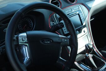 Ford Mondeo MK4 2.2 TDCi Titanium Combi - 15