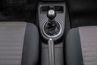 Suzuki SX4 1.6 GS Urban Line ABS, AAC, MP3 - 15