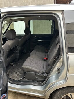 Ford Galaxy 2.0 TDCi - 15