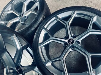 Alu sada AUDI PerformanceQ7 Q8 RSQ8 RSQ7 R23– letné Top - 15