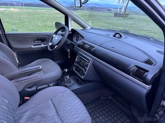 Predám Ford Galaxy - 15