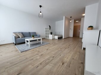 1 – IZB.BYT, NOVOSTAVBA, ZARIADENÝ, GAR.PARK. STÁTIE,PEZINOK - 15