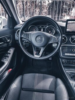 MERCEDES-BENZ A160 SPORT PREMIUM - 15