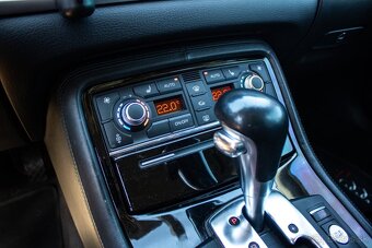 Audi A8 D3 /AJ NA SPLATKY/ - 15