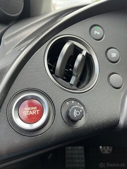 Honda Civic 1.4 benzín, 2009, 73 kW, 233567 km - 15