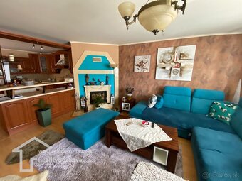 Väčší luxusný rodinný dom blízko centra v Rožňave - 15
