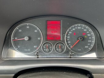 VW Cross Touran 1.9TDI diesel, 77kW, MT/, rok:05.2007 - 15